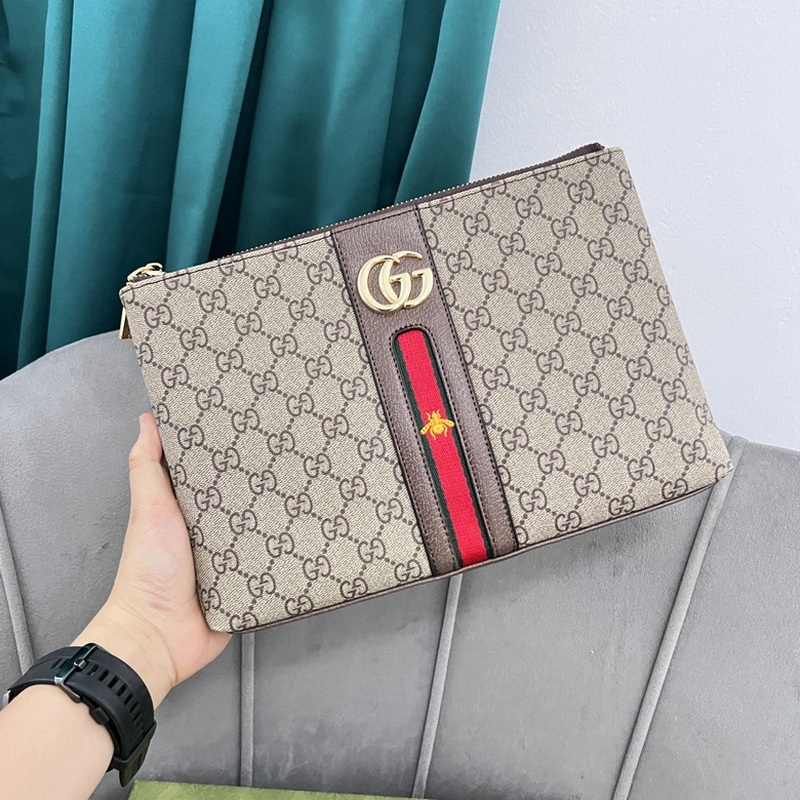 Gucci Wallets 9